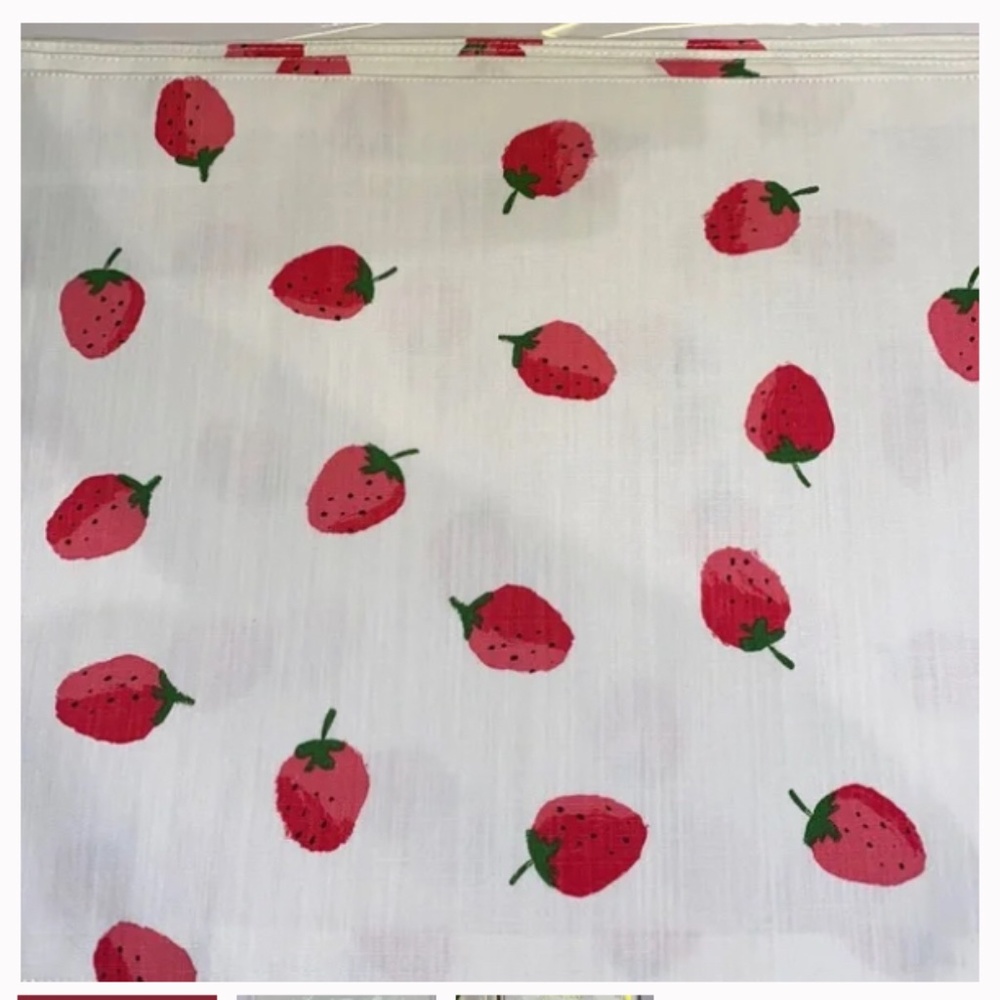 Kate spade strawberry placemats set of 4 nwt - Picture 3 of 5